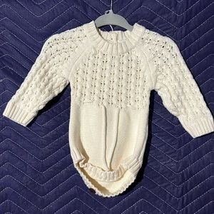 Girl’s sweater romper